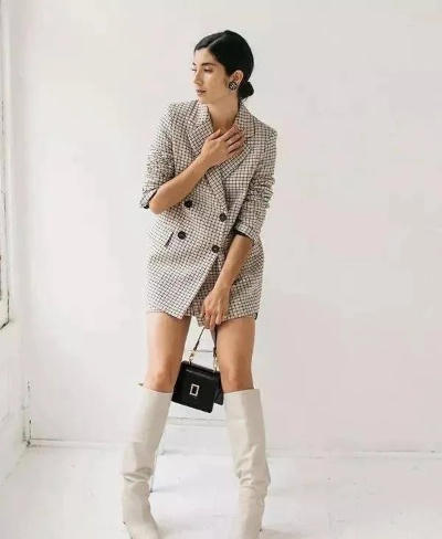 听说你很喜欢我的腿？着装下厚上薄动态图，揭秘显瘦穿搭秘诀