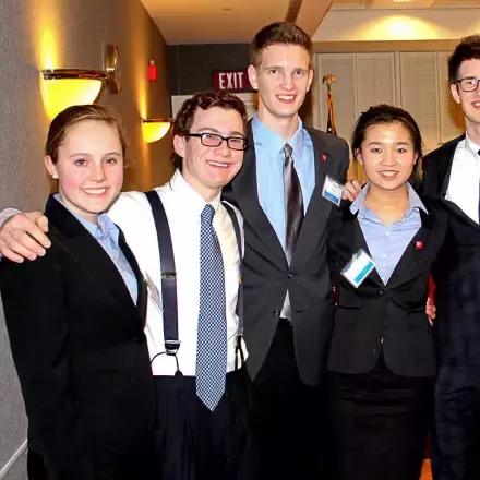 《云族裔》总监直言：模拟人生，我们还有多远？