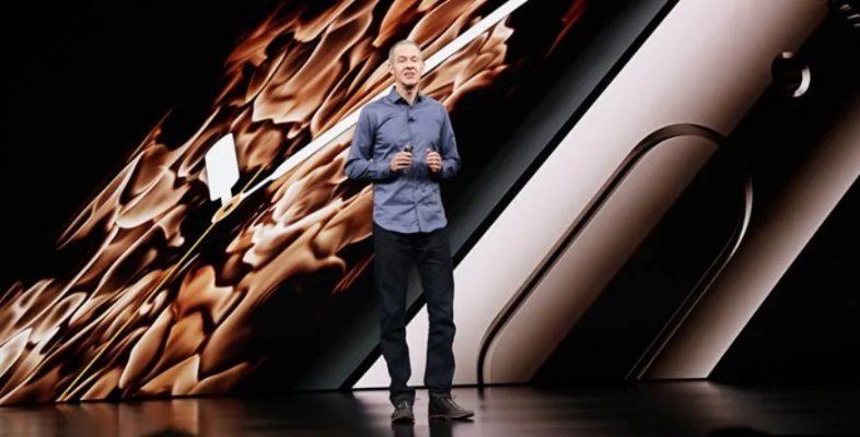 苹果CEO网易行，十亿新品武侠课代表