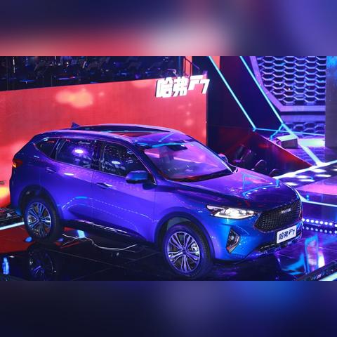 恋与深空装备合成核心语义