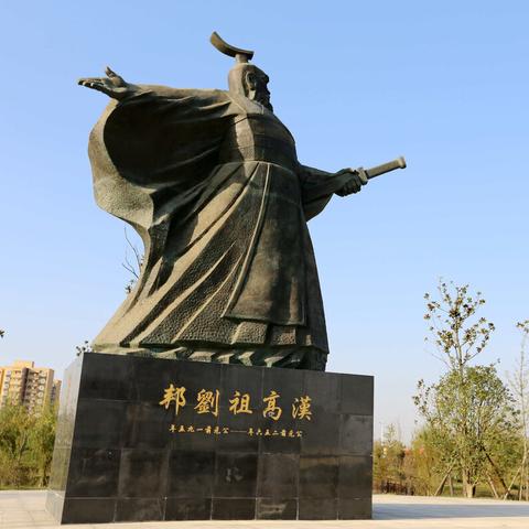 文明与征服酒馆嬴政队攻略：阵容搭配技巧