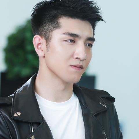 别惹农夫解锁开朗大兵技巧，网友皮肤获取攻略