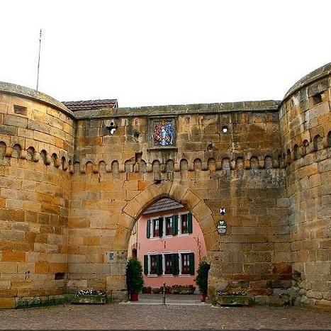 光遇头痛先祖位置揭秘