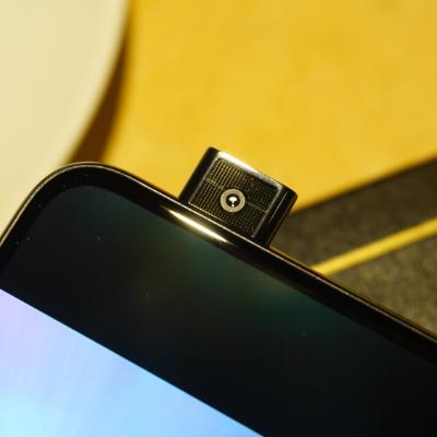 Apex英雄手游语言切换设置教程