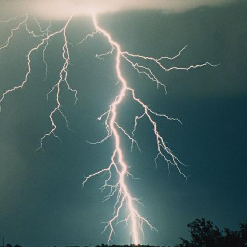 哈利波特魔法觉醒雷电霹雳赛玩法攻略