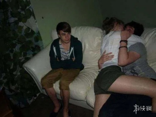 K杯女孩寻包容男友 胸甲可换装囧图