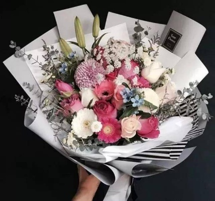 花店秘籍：花束搭配技巧 花束配方宝典