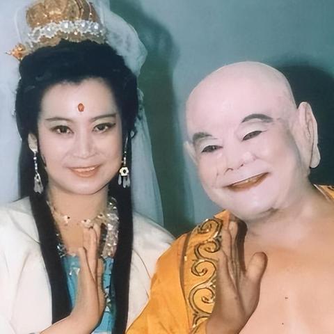 《星铁神秘少女：游戏中最慈悲角色揭秘》