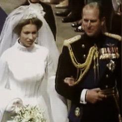 光遇墨绿斗篷评测：外观展示一览