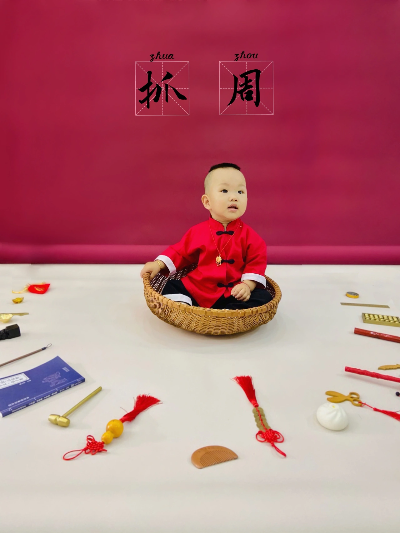 侠客抓周挑选指南：抓周物品及属性解析