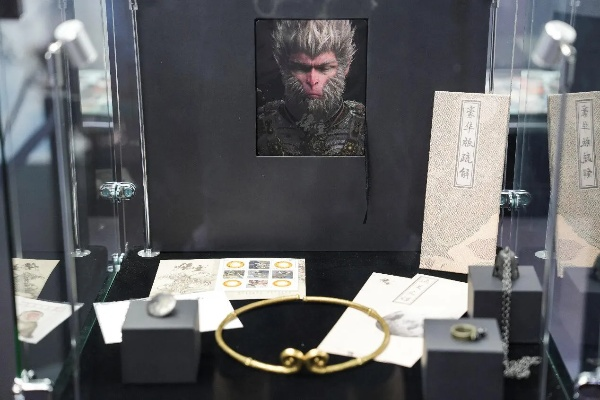 大圣归来实体盘亮相《黑神话：悟空》艺术展