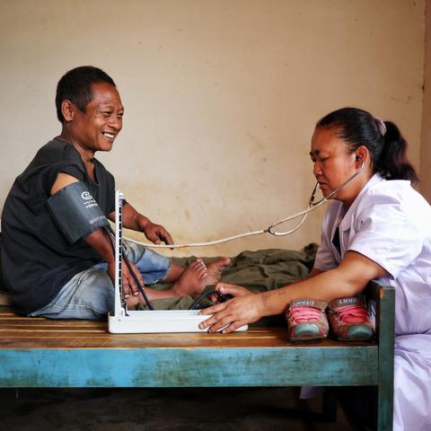 《守望先锋2》×《高达W》联动预告：燃情来袭！