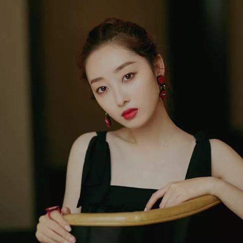 明星入驻百度网盘，分享生活瞬间