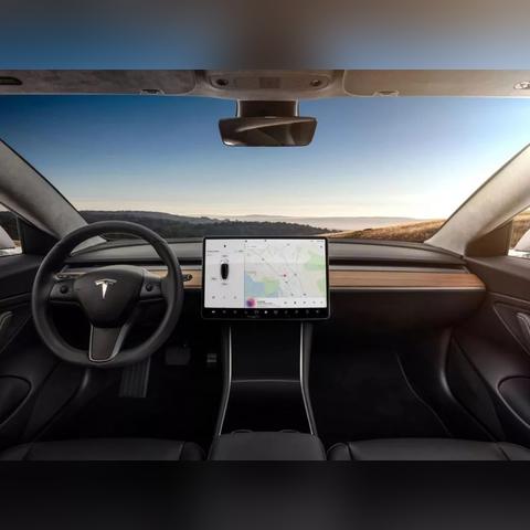 小米SU7 Ultra马力受限引争议，车主反对OTA取消