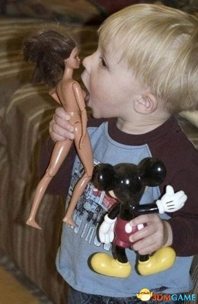 搞笑囧图大增播放量：初见与第59532次观赏