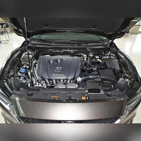 《哪吒2》票房突破158亿，即将超越《泰坦尼克号》