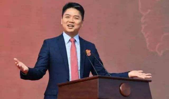 刘强东回应“凑76个鸡蛋上大学” 村里面最好的就是鸡蛋