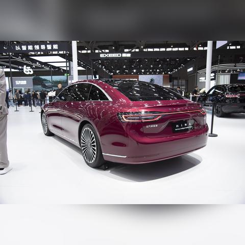 华为系首款旅行车来了 享界S9旅行版曝光:颜值如何？