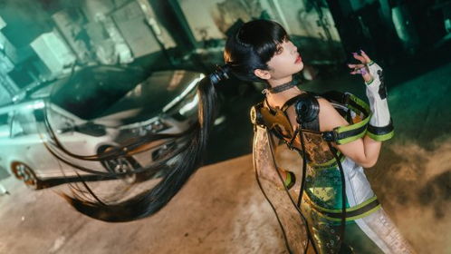 别有一番风味？玩家玩《剑星》不小心把伊芙卡成光头