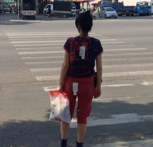 为啥女友穿包臀裙我没感觉？巅峰男性体验的囧图