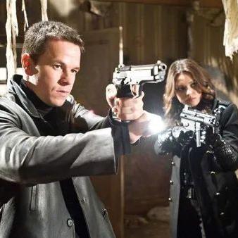 《毁灭战士：黑暗时代》画面对比前作：物理效果质的飞跃！