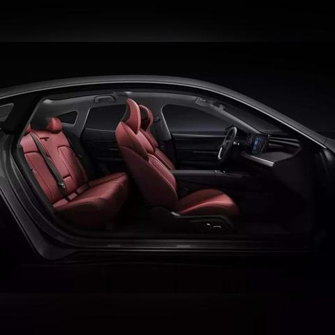 小鹏全新超炫新车P7官宣！棱角分明赛博感十足