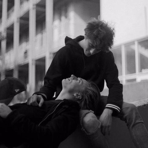 历史最佳！《光与影》M站玩家评分9.7！超万人好评