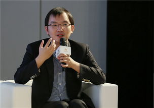 蔡磊用眼控仪和AI朗读与儿子交流围棋：画面温馨