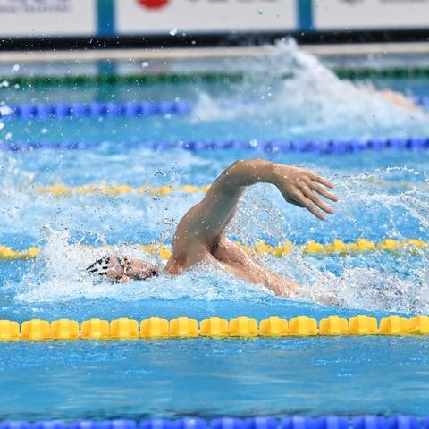 潘展乐拿下全国游泳冠军赛男子100米自由泳冠军！五天第五冠！