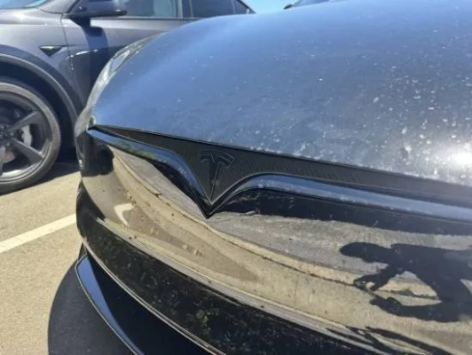 新款特斯拉无伪装实车谍照曝光！有新21英寸轮毂