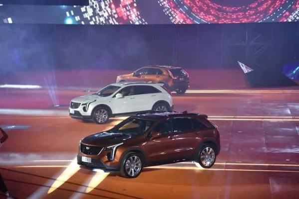 16万圆你豪车梦！凯迪拉克XT4上市 一口价15.99万起