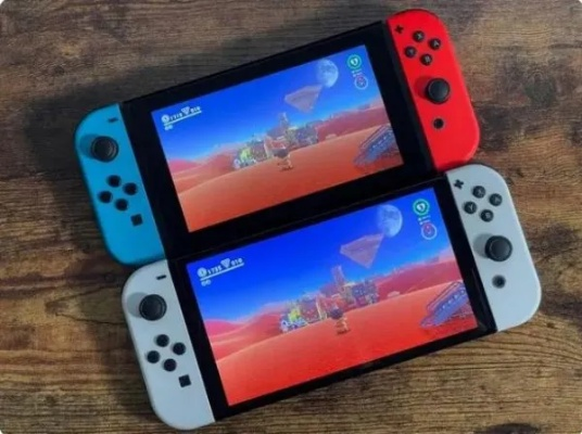 Switch2对比Switch OLED！更大更舒适！