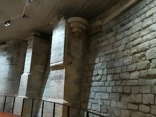 《6月3日地下堡刷金攻略：闸板陋巷，金子发光秘籍大揭秘！》