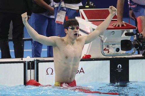 孙杨败潘展乐喜提传承，中国泳坛新篇章！