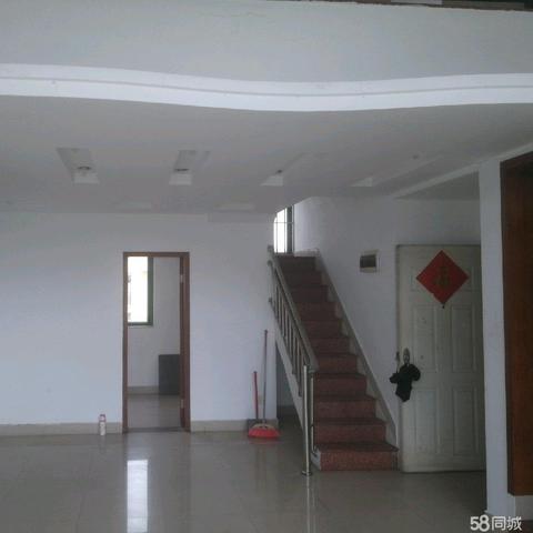 《R.E.P.O.》一夜爆红，制作组喜提房租！