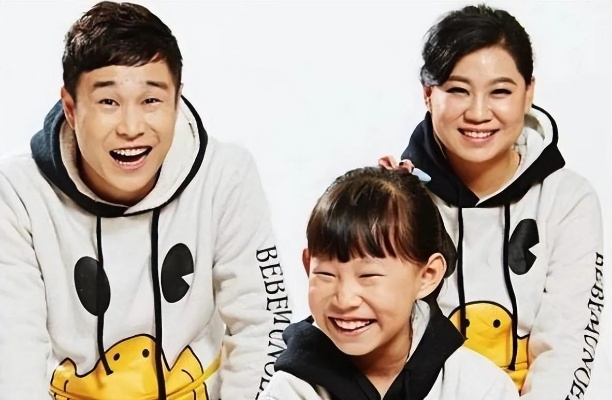 星二代出道引热议：小沈阳女儿成焦点