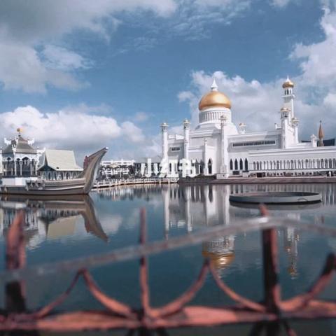 《苏丹游戏那由多金色装备速获攻略，独家秘籍大公开！》