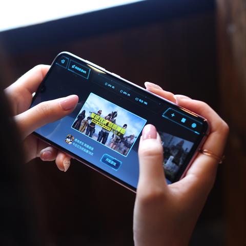 《1999续航队阵容攻略：打造高效输出阵容》