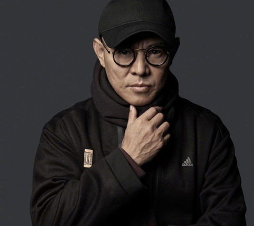 李连杰与向佐师徒情深：女装事件背后的真实关系