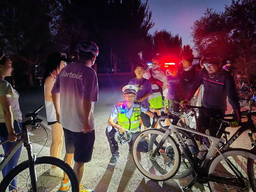 城市骑行新风尚：摩托车，让城市生活触手可及