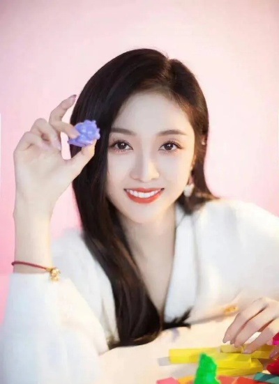 吴宣仪揭秘：月入3000的极致快乐，海外生活竟如此简单？