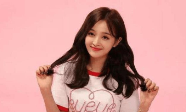 吴宣仪揭秘：月入3000的极致快乐，海外生活竟如此简单？