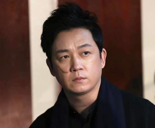 曾毅手表争议引热议，网友态度两极分化