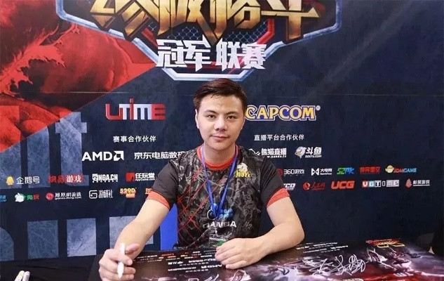 《饿狼传说》决赛巅峰对决，少年CEO曾卓君再创辉煌！