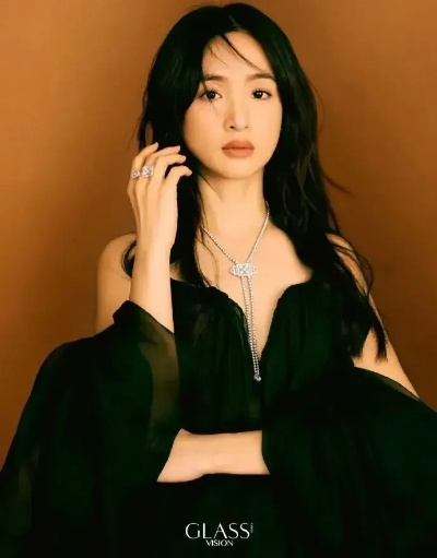 林依晨喜得二胎萌娃，母子平安握手照曝光！