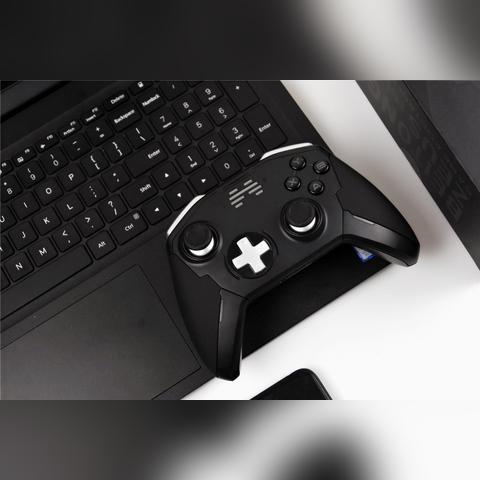 任天堂Switch 2手柄兼容全系列，畅玩经典！