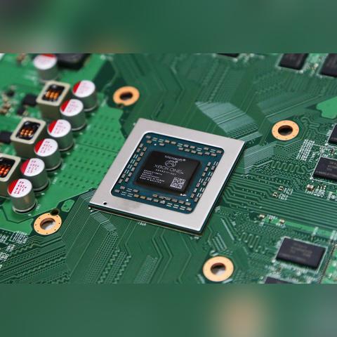 Xbox新主机大揭秘：AMD联手打造，性能升级！