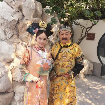 黑魔仙小月演员欠债风波：讨债公司已行动，揭秘幕后真相