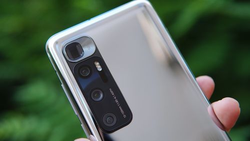 华为尊界S800上市热销，19天预订破5000台！