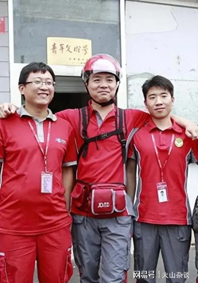 京东掌门人刘强东亲证：进军外卖界，王兴共餐揭秘！